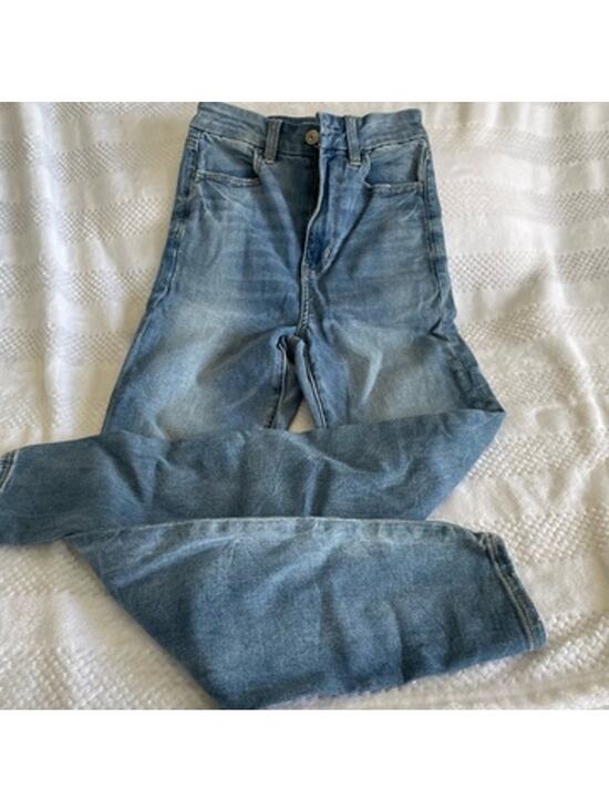 American Eagle Outfitters Denim - NWOT new American Eagle Curvy Highest Rise Jean, Size 0 Short